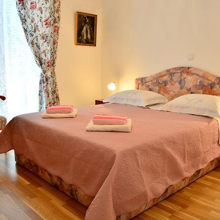 Apartments M&B Подстрана Екстериор снимка