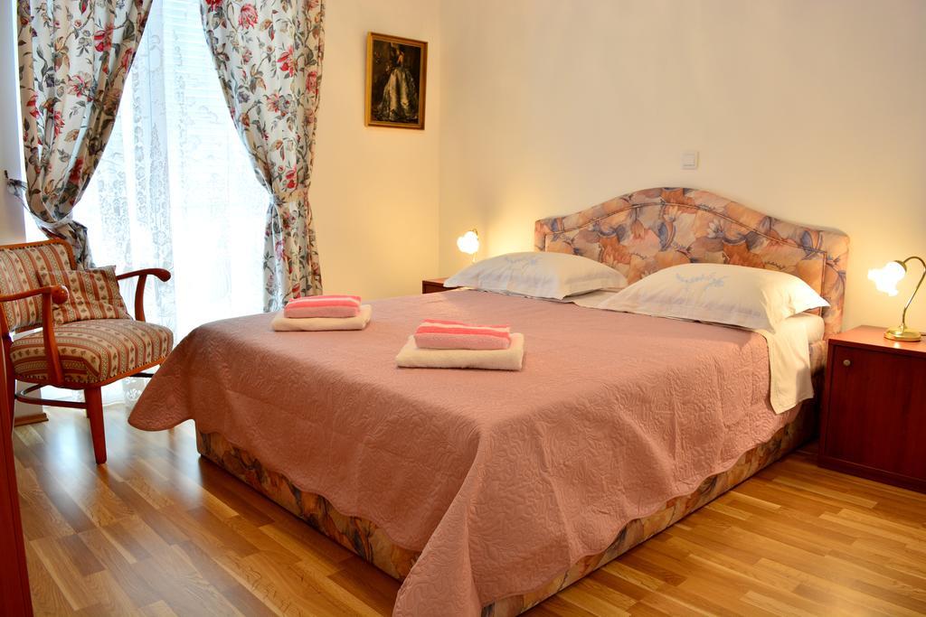 Apartments M&B Подстрана Екстериор снимка